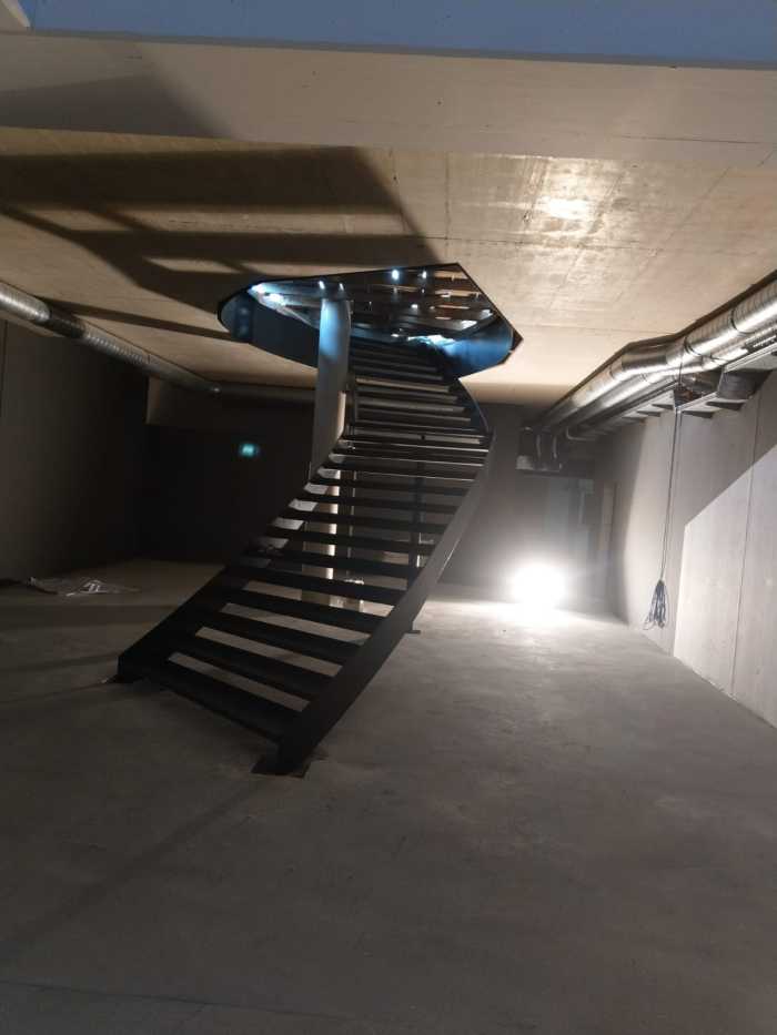 stiegenaufgang-sport-lohninger-phase4006